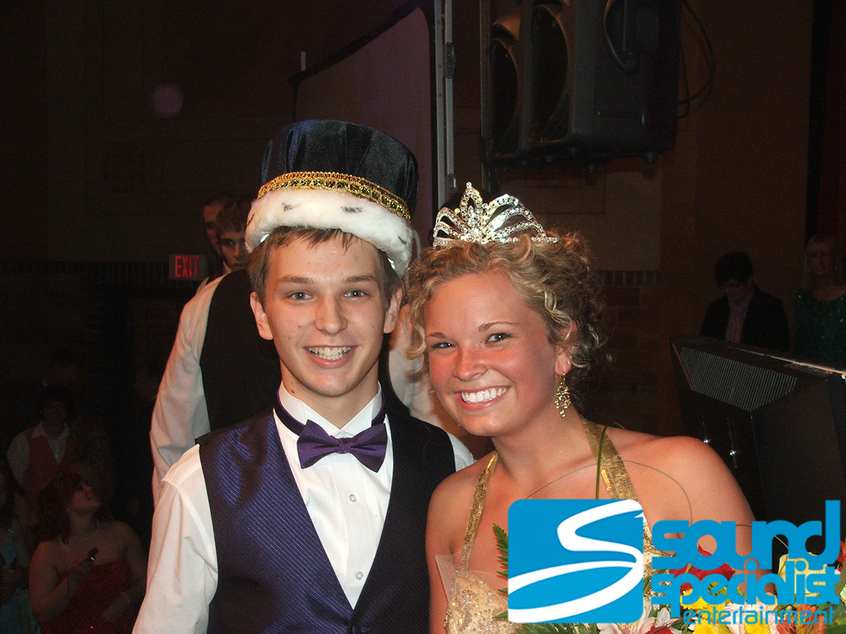 Prom King & Queen Indiana and Kentucky Prom DJ